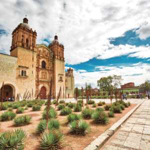 Oaxaca y Huatulco<br>Marzo 2025